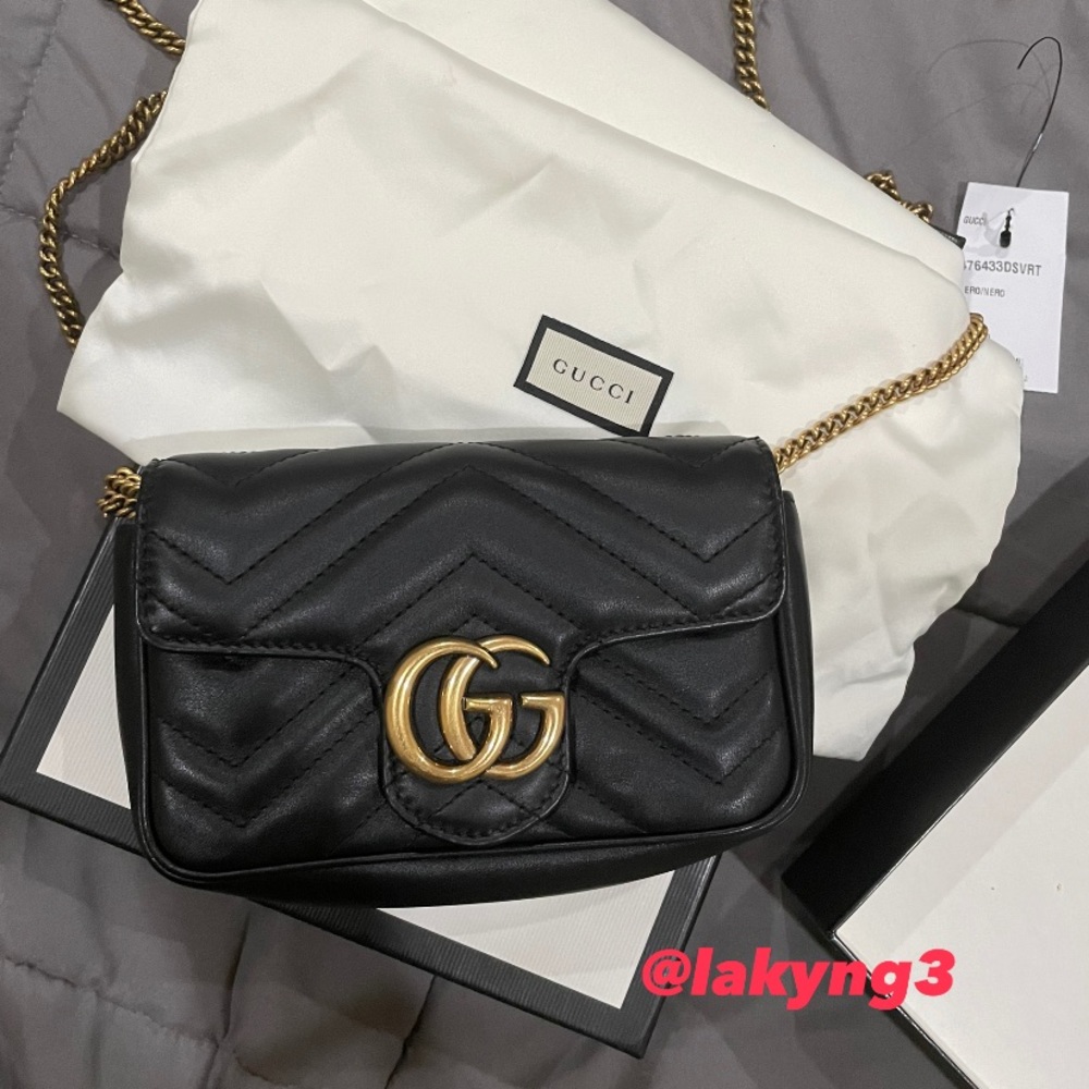 Black GG Marmont matelassé leather super mini bag
